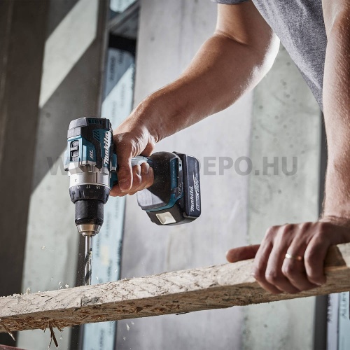 Makita DDF489Z fúró-csavarbehajtó géptest 18V LXT BL XPT